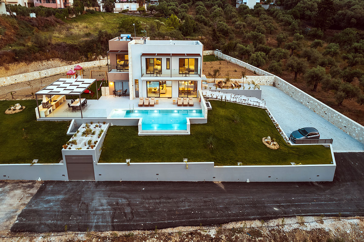 Star Luxury Villa